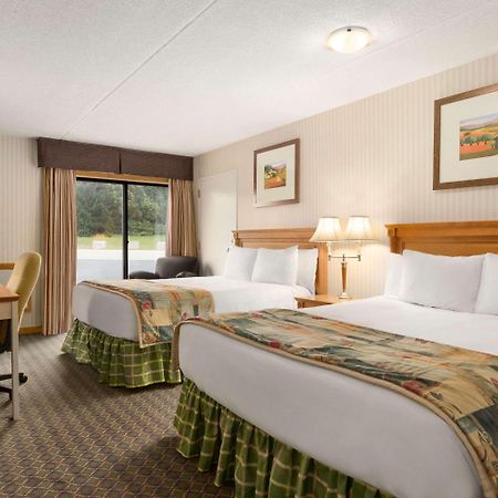 Travelodge By Wyndham Owen Sound On Extérieur photo