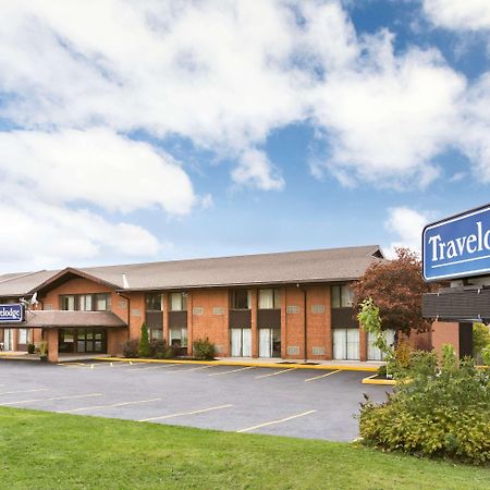 Travelodge By Wyndham Owen Sound On Extérieur photo