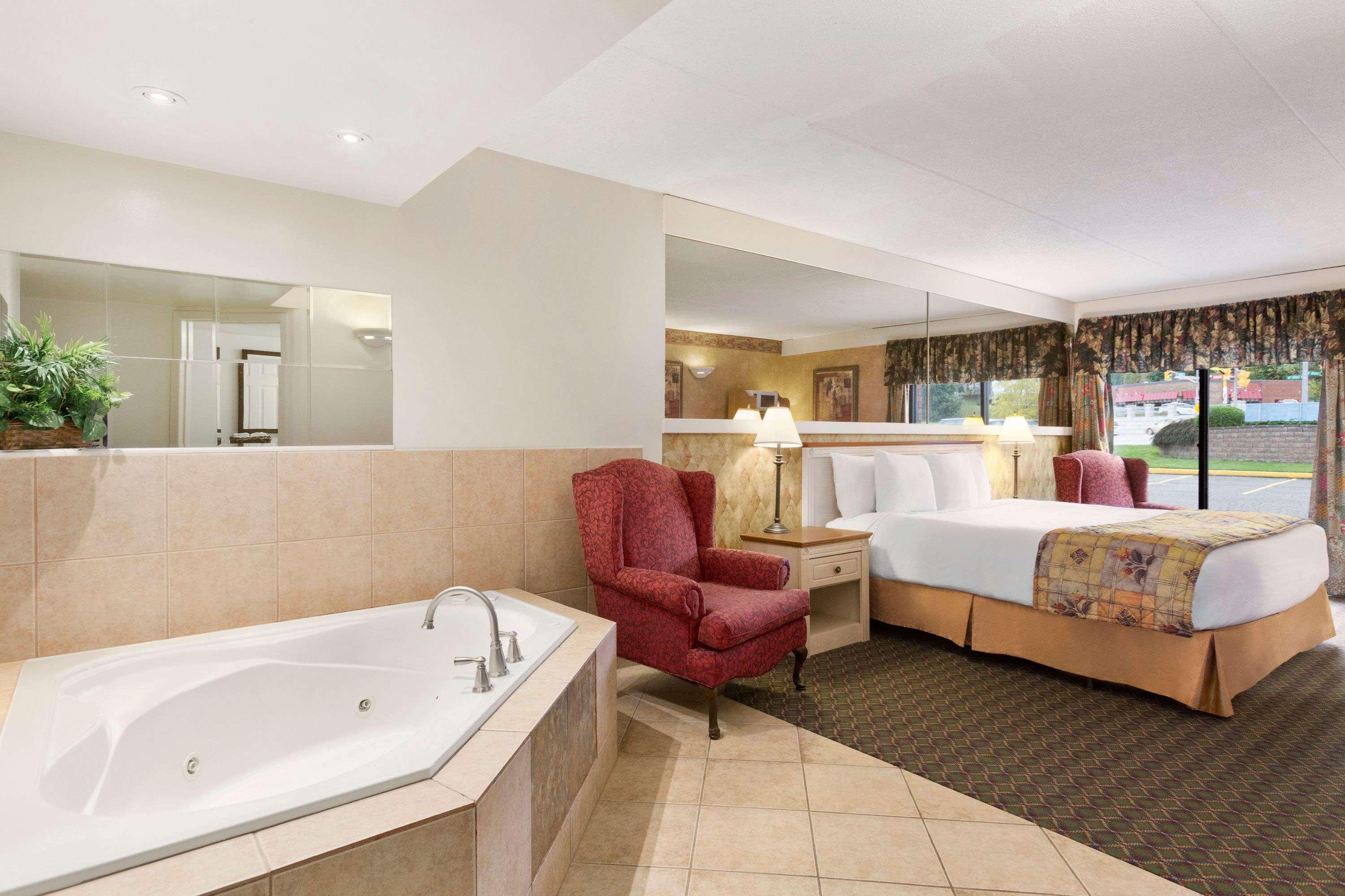 Travelodge By Wyndham Owen Sound On Extérieur photo