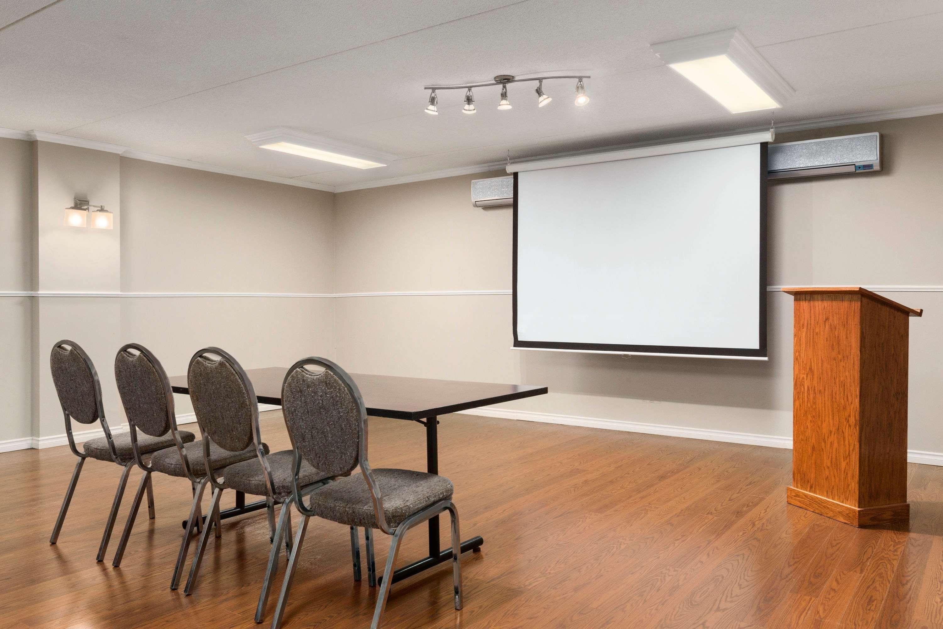 Travelodge By Wyndham Owen Sound On Extérieur photo
