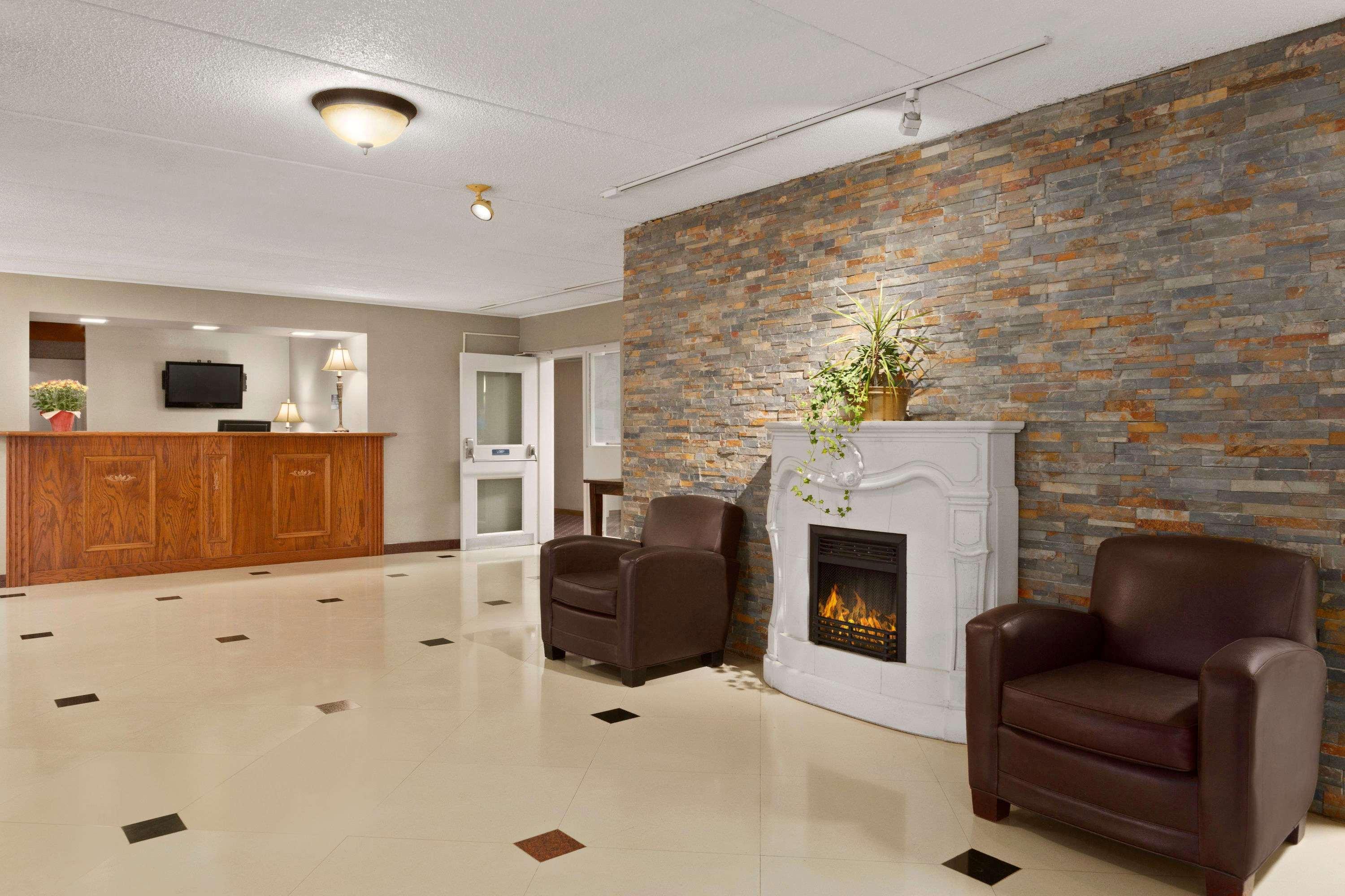 Travelodge By Wyndham Owen Sound On Extérieur photo