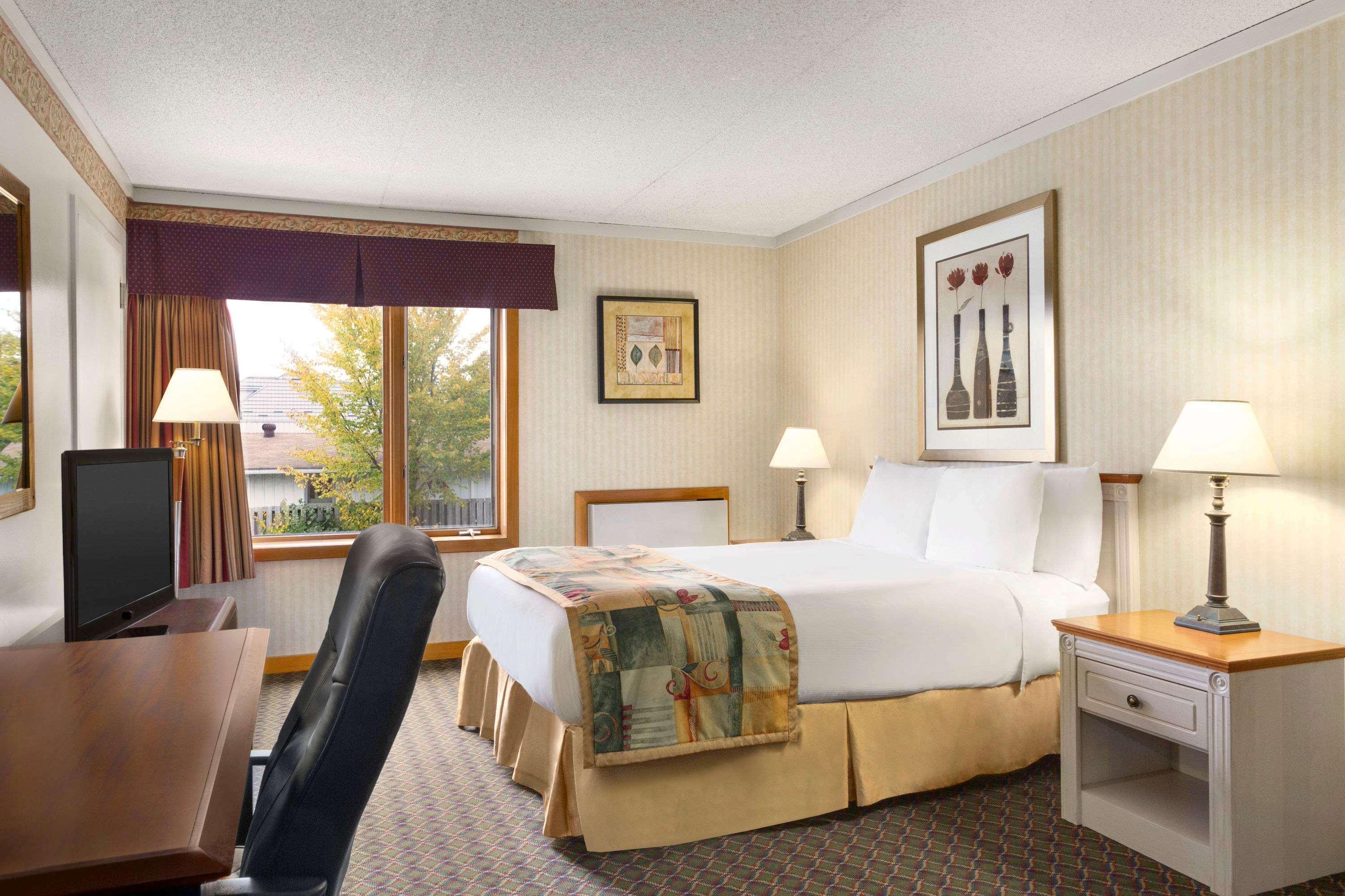 Travelodge By Wyndham Owen Sound On Extérieur photo