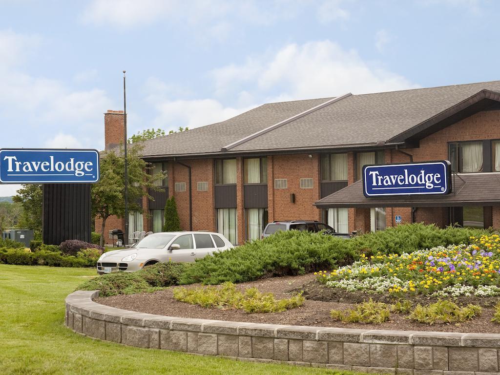Travelodge By Wyndham Owen Sound On Extérieur photo