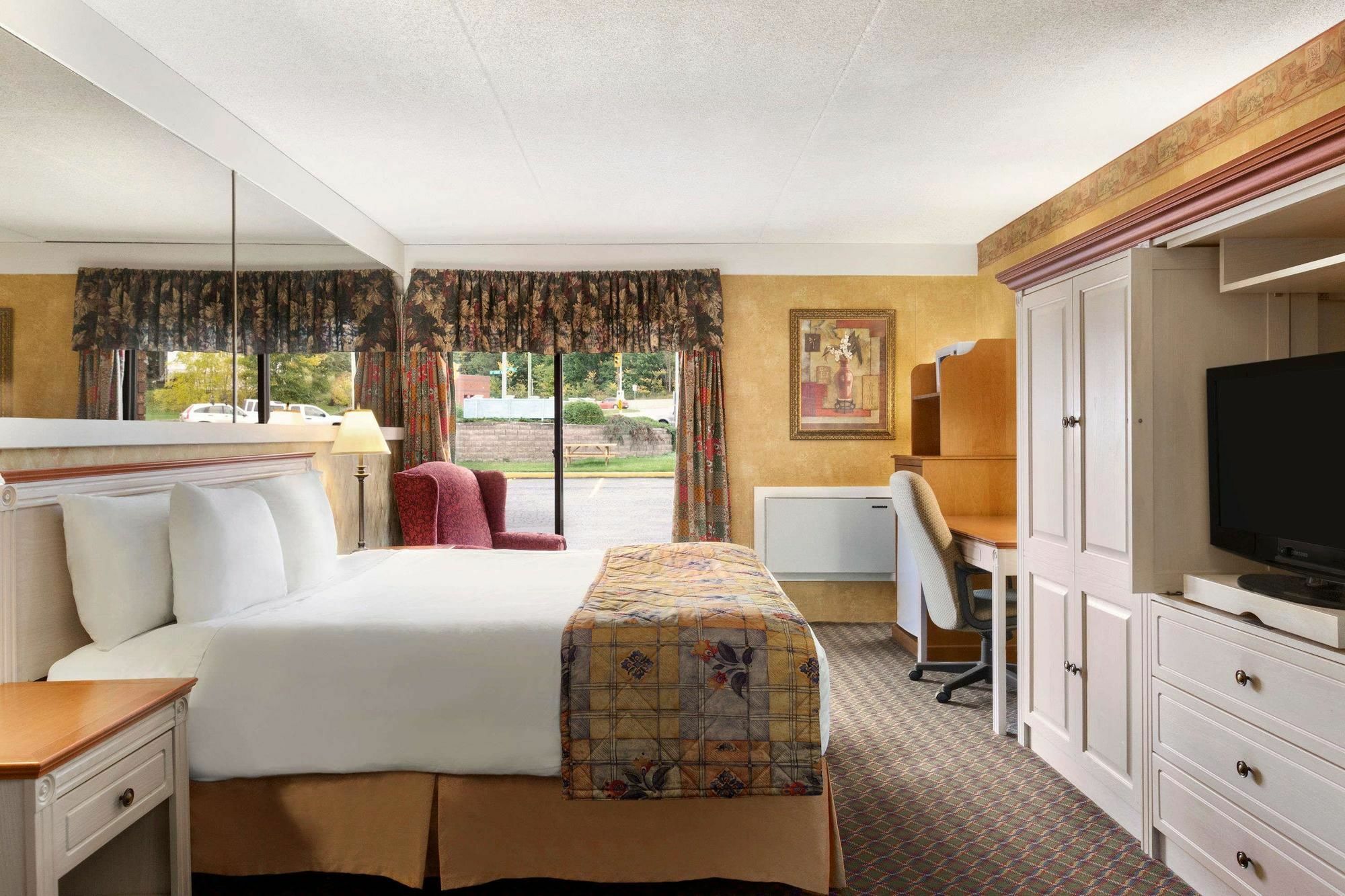 Travelodge By Wyndham Owen Sound On Extérieur photo